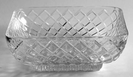 Diamond Lattice Square Bowl