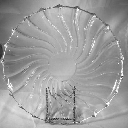 Rhythm Clear Dinner Plate