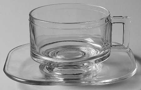 Vita CUP & SAUCER SET-FOOTED