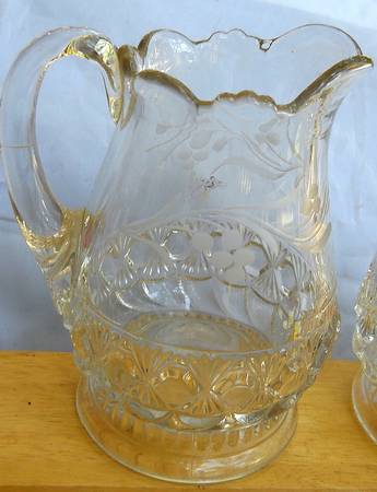Findlay's Pillar Dec. #1 by Findlay Glass Company