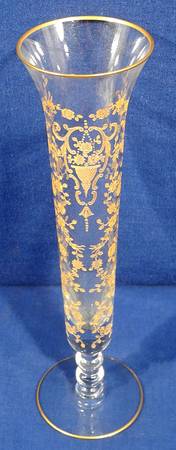 Rose Bud (Gold Encrusted, Stem 86) 10" Bud Vase