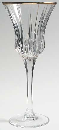 Triumph Gold Wine Glass