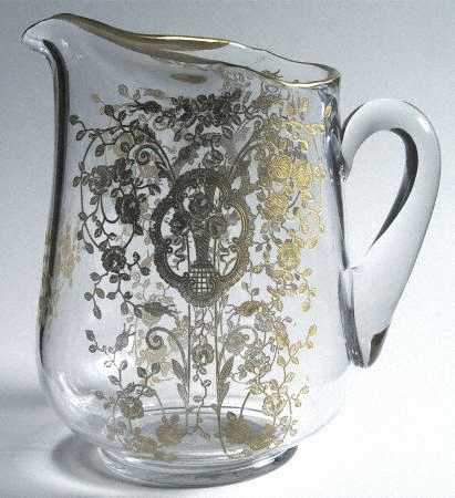 Bridal Bouquet (Gold Encrusted, Stem 35) 73 Oz Pitcher