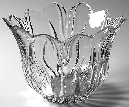 Tulip (Giftware) 9" Round Bowl