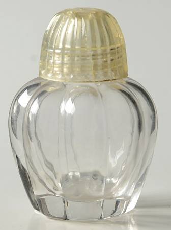 Crystolite (Pressed & Thin Blown) Shaker & Plastic Lid
