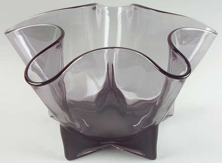 Lodestar Dawn 11" Round Crimped Bowl
