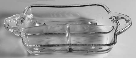 Cornflower (Smooth Stem, Non Optic) 12" Oval 3 Part Relish