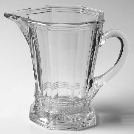 Urn (Stem #379) 7 Oz Syrup No Sanitary Metal Lid by Heisey