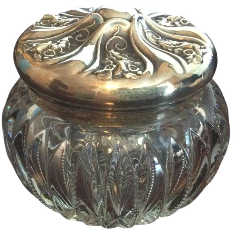 4 Clear Round Puff Box with Metal Lid