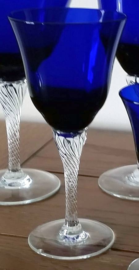 H9G1 Wine Glass