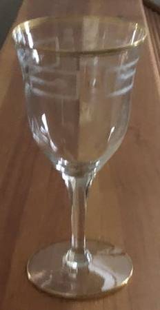 Avon (Gold Trim) by Huntington Glass