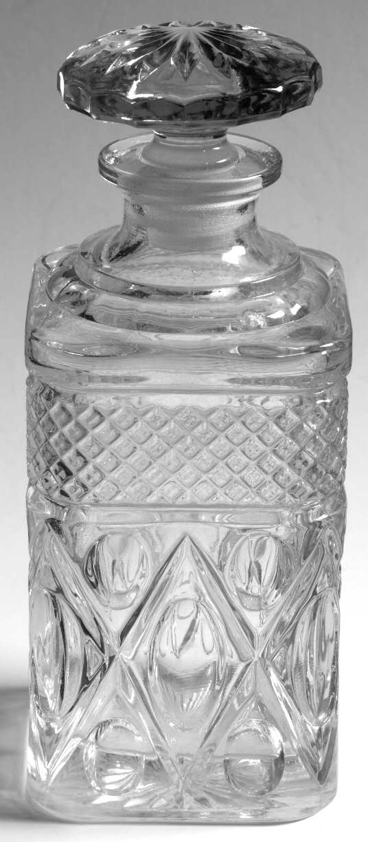 Cape Cod Clear (1602 + 160) Square Decanter with Stopper