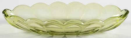 Old Williamsburg Verde Green Pickle Dish