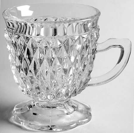 Diamond Point Clear Snack Cup for Snack Plate