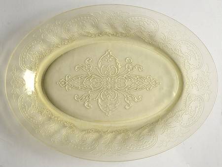 Horseshoe Yellow 10" Oval Platter