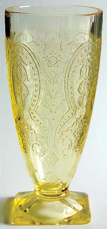 Horseshoe Yellow 12 Oz Footed Tumbler