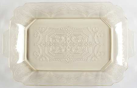 Lorain Yellow Under 13" Platter