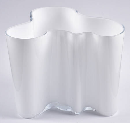 Alvar Aalto White 6" Flower Vase by Iittala