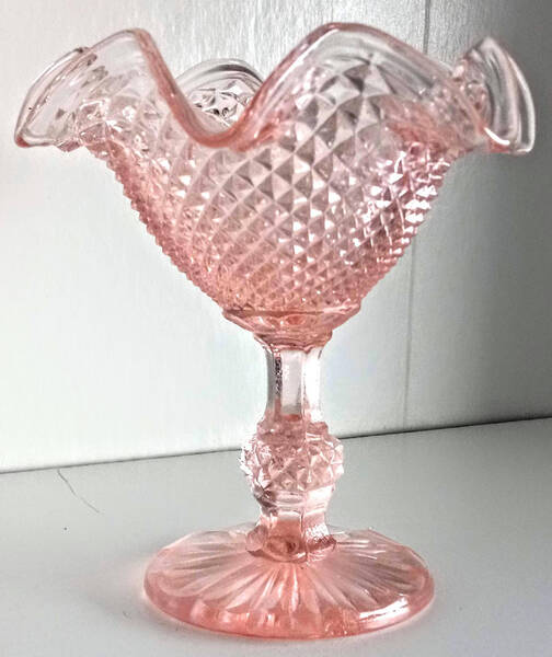 Diamond Point Pink by Ivima