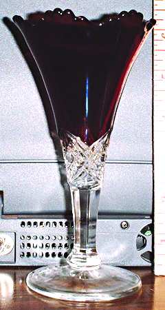 Diamond with Peg Ruby Flash 6" Bud Vase