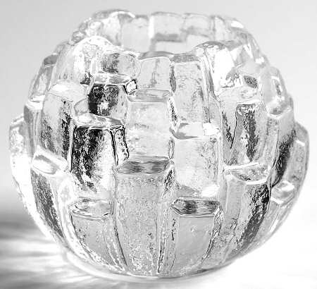 Igloo (Giftware) by Kosta-Boda