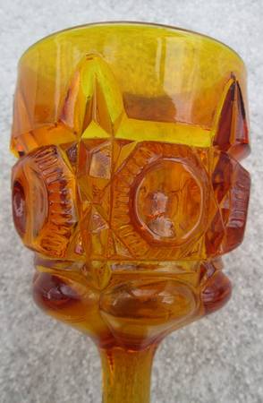 Bull's Eye and Daisy Amber by Kanawha