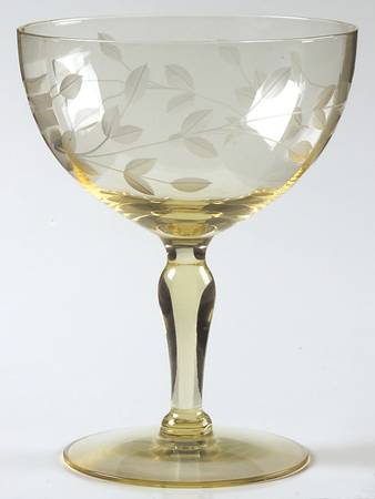 Jubilee Yellow Champagne/Tall Sherbet