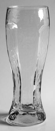 Chivalry Clear 23 Oz Pilsner