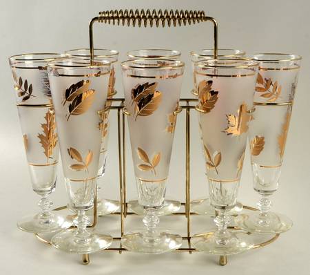 Golden Foliage (8 Piece) Pilsner Set & Metal Stand