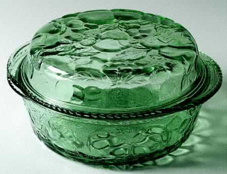 Orchard Fruit Green 3 Quart Round Covered Casserole