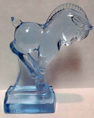 Animals & Figurines Colt Kicking-Willow Blue