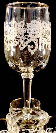 Rose Etching Wine Glass