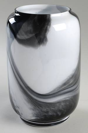 Brinton 9" Flower Vase