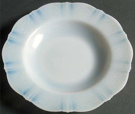 American Sweetheart Monax (White) Rim Soup Bowl