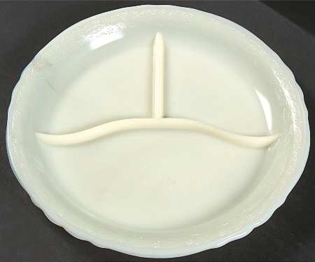 Laurel French Ivory Grill Plate by McKee