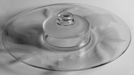 Cameo Cheese Plate with Dome