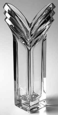 Deco (Giftware) 11" Flower Vase