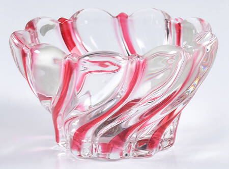 Peppermint Red by Mikasa