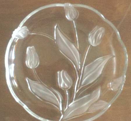 Nadine (Giftware) 12" Round Platter