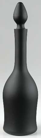 MGW9 Decanter & Stopper by Metropolitan Glass