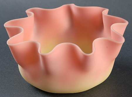 Burmese 5" Round Crimped Bowl