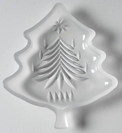 Yuletide Tree Frost by Mikasa