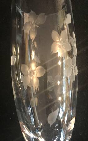 M2Q1 by Mikimoto Crystal