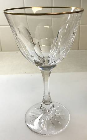 NMG38 Wine Glass by Neiman Marcus Crystal