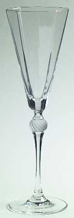 Tuxedo Gold Fluted Champagne