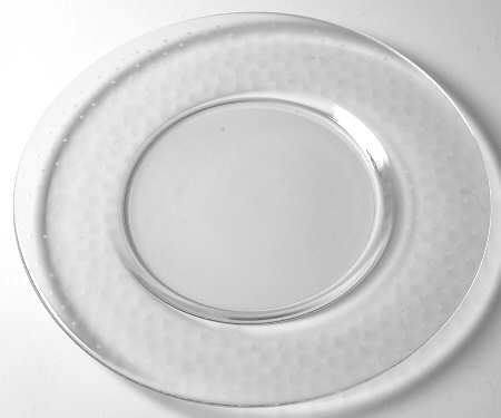 Clara Luncheon Plate by Orrefors
