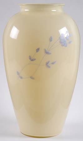 Heritage 13" Flower Vase