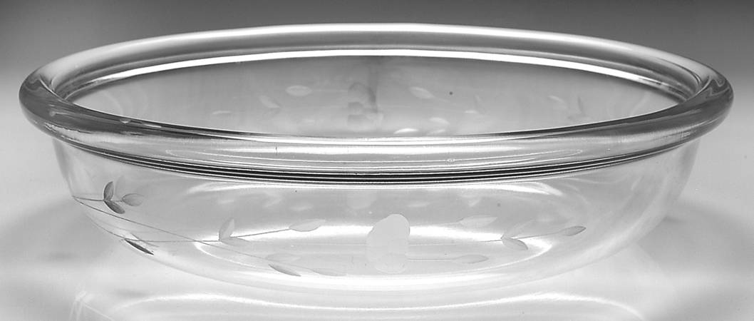 Heritage 2 Quart Round Baker