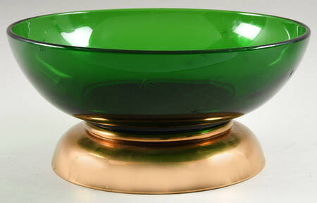 Emerald Glo 9" Round Bowl