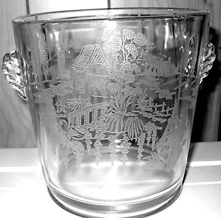 Oriental Garden Clear by Paden City